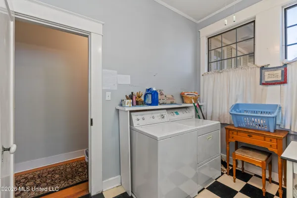 $349,500 | 410 4th Avenue, Hattiesburg, MS 39401