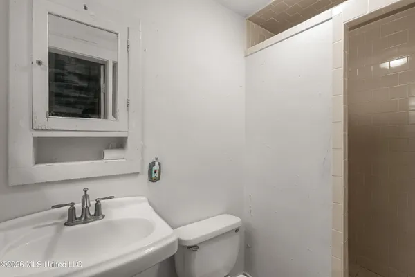 $349,500 | 410 4th Avenue, Hattiesburg, MS 39401