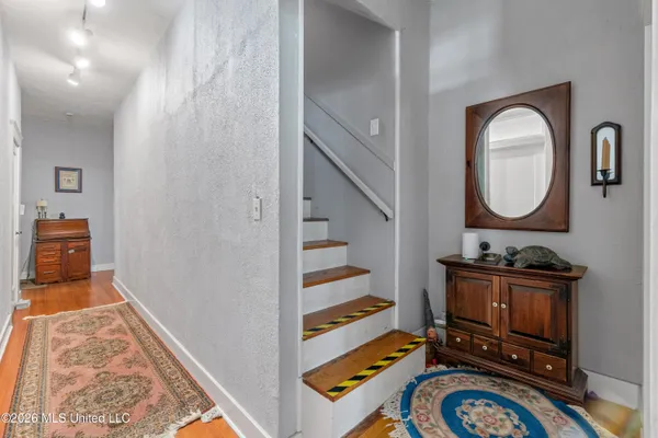 $349,500 | 410 4th Avenue, Hattiesburg, MS 39401