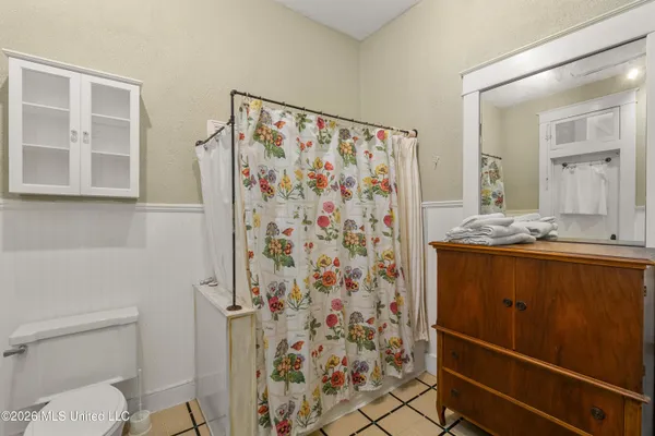 $349,500 | 410 4th Avenue, Hattiesburg, MS 39401