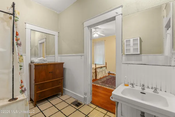 $349,500 | 410 4th Avenue, Hattiesburg, MS 39401