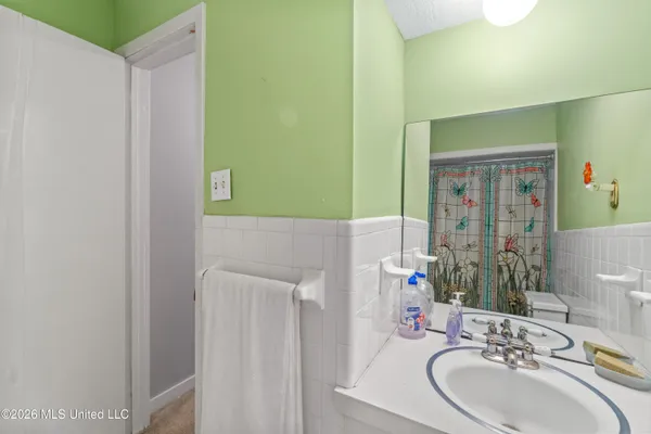 $349,500 | 410 4th Avenue, Hattiesburg, MS 39401