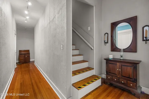 $349,500 | 410 4th Avenue, Hattiesburg, MS 39401