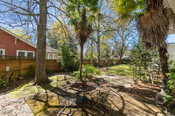 $349,500 | 410 4th Avenue, Hattiesburg, MS 39401