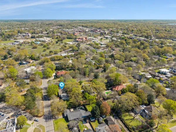 $349,500 | 410 4th Avenue, Hattiesburg, MS 39401