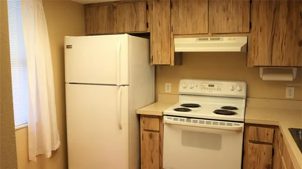 $1,400 | 5024 Terrace Palms Circle, Unit 101, Tampa, FL 33617