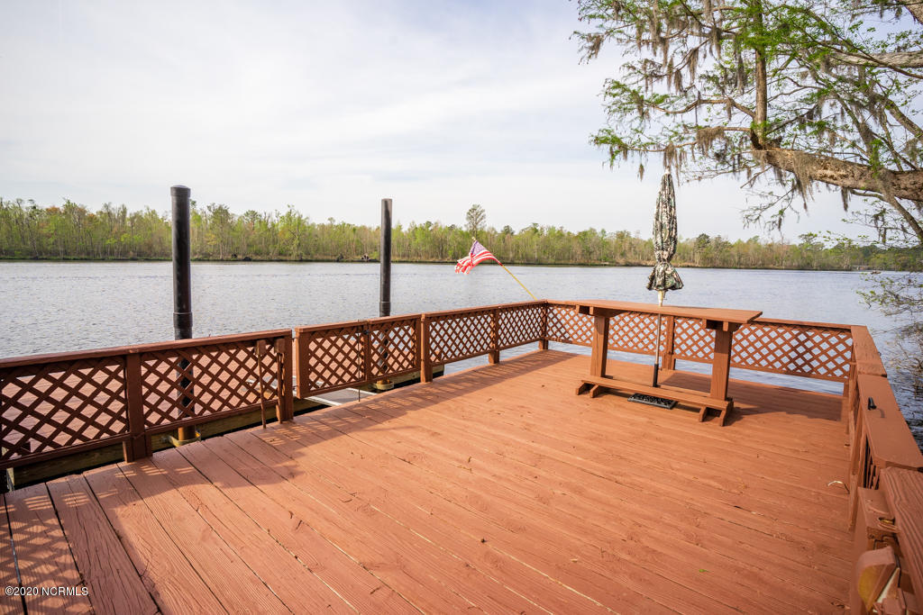 235 Goose Neck Road West Rocky Point, NC 28457 - Photo 23 of 85 235 Gooseneck Rd W-23
