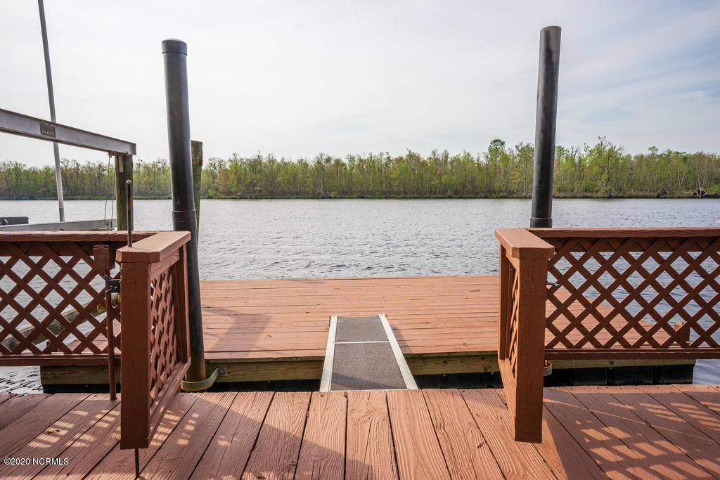 235 Goose Neck Road West Rocky Point, NC 28457 - Photo 25 of 85 235 Gooseneck Rd W-25