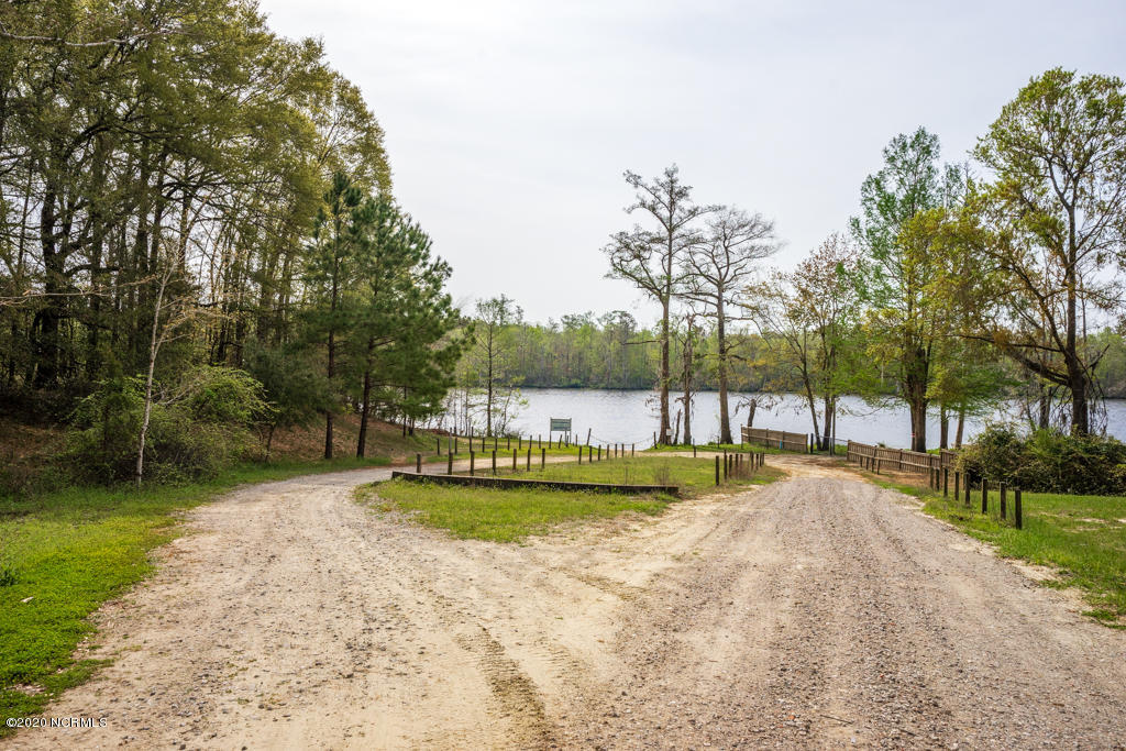 235 Goose Neck Road West Rocky Point, NC 28457 - Photo 39 of 85 235 Gooseneck Rd W-39