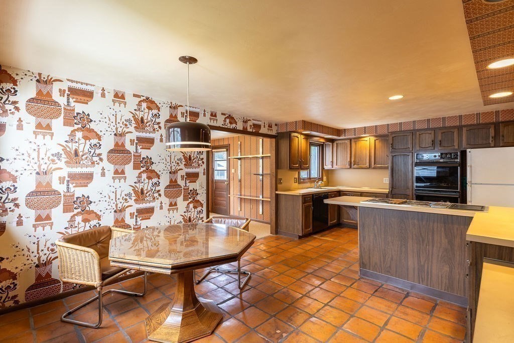 15 Casey Street Canton, MA 02021 - Photo 13 of 42 Gallery Image 13