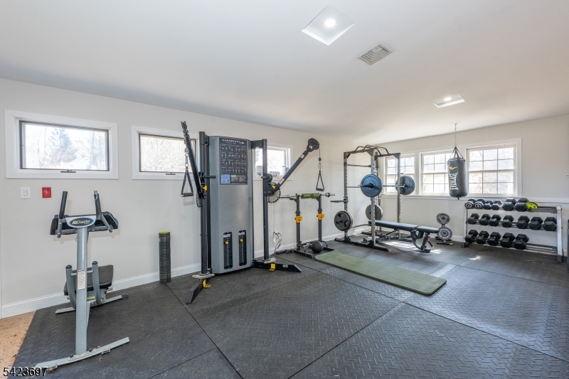 45 Village Road New Vernon, NJ 07976 - Photo 39 of 50