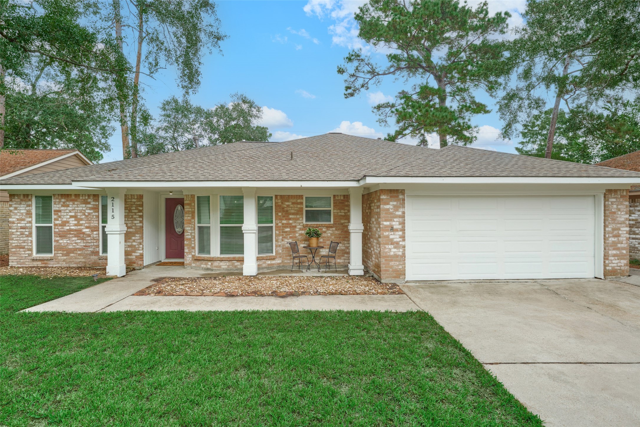 2115 Wickburn Drive Spring, TX 77386 - Photo 5 of 42 Gallery Image 5