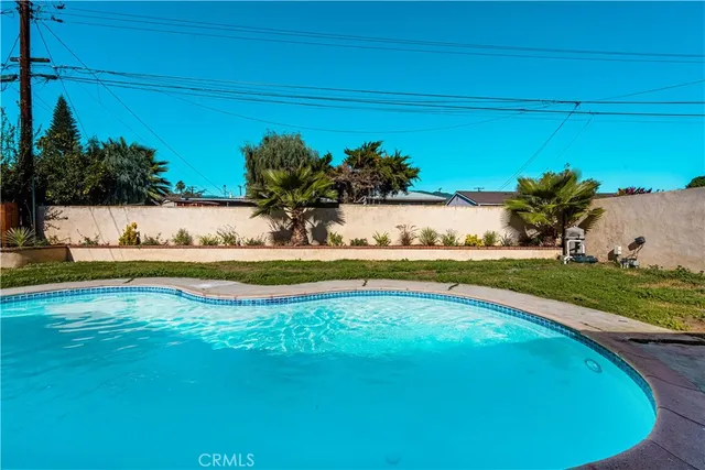 $799,900 | 18621 East Petunia Street, Azusa, CA 91702