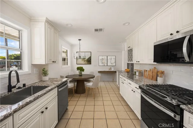 $799,900 | 18621 East Petunia Street, Azusa, CA 91702