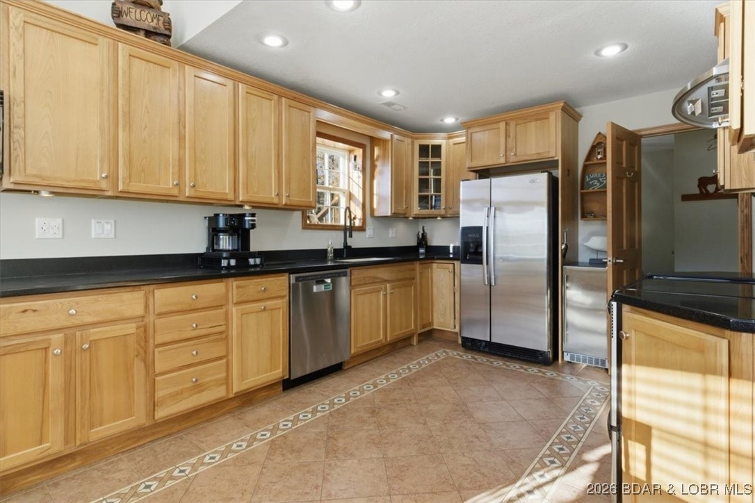 410 Nichol Road Edwards, MO 65326 - Photo 13 of 57