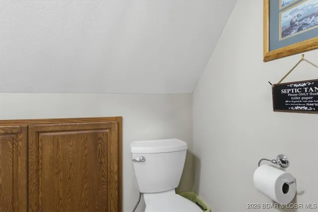 $569,900 | 410 Nichol Road, Edwards, MO 65326