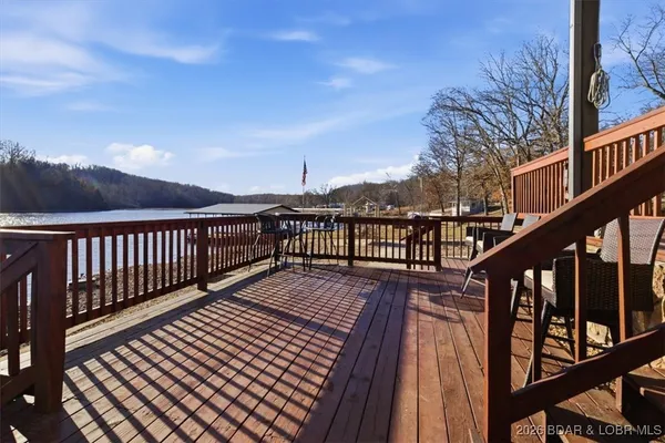 $569,900 | 410 Nichol Road, Edwards, MO 65326