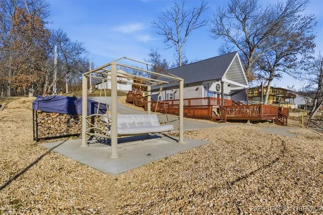 $569,900 | 410 Nichol Road, Edwards, MO 65326