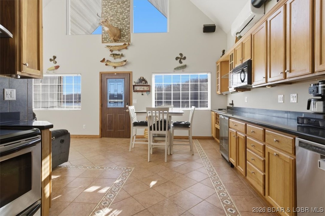 410 Nichol Road Edwards, MO 65326 - Photo 7 of 57