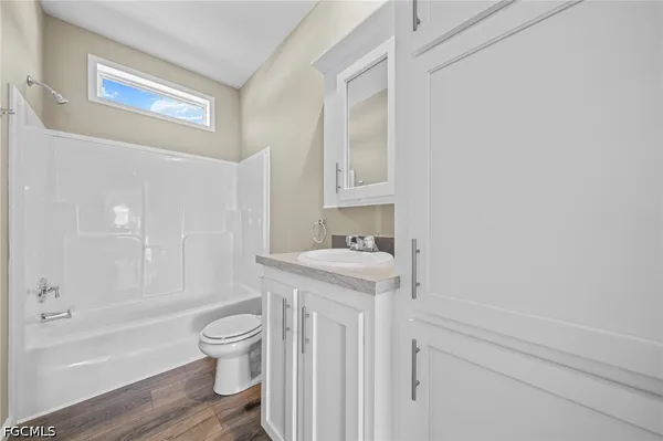 $222,000 | 24 Red Poinciana Drive, Fort Myers, FL 33908