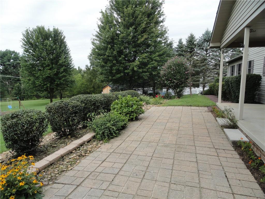 104 Spring Ridge Drive Butler, PA 16001 - Photo 4 of 39 Gallery Image 4