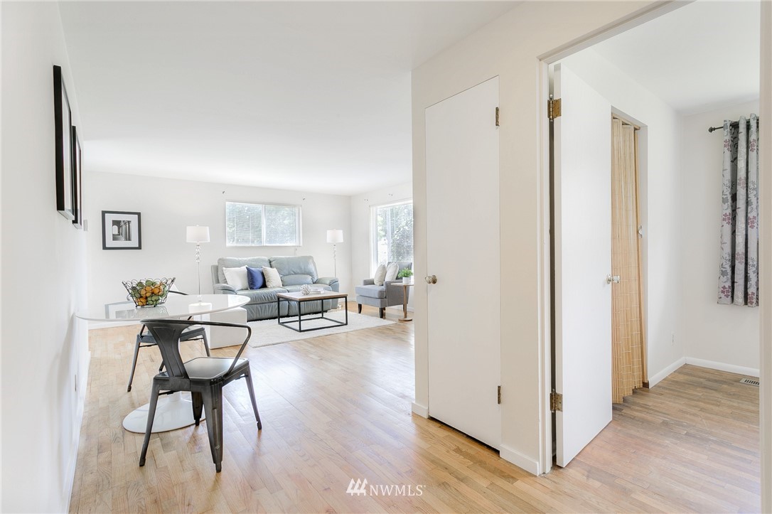 7840 South Langston Road Seattle, WA 98178 - Photo 12 of 20