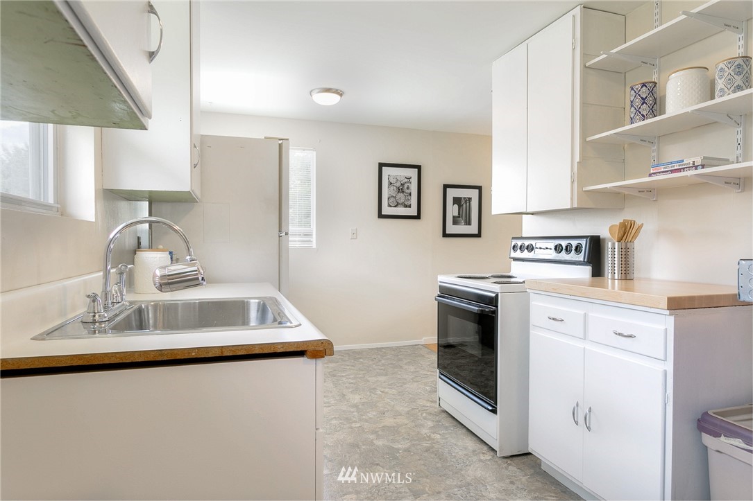7840 South Langston Road Seattle, WA 98178 - Photo 9 of 20