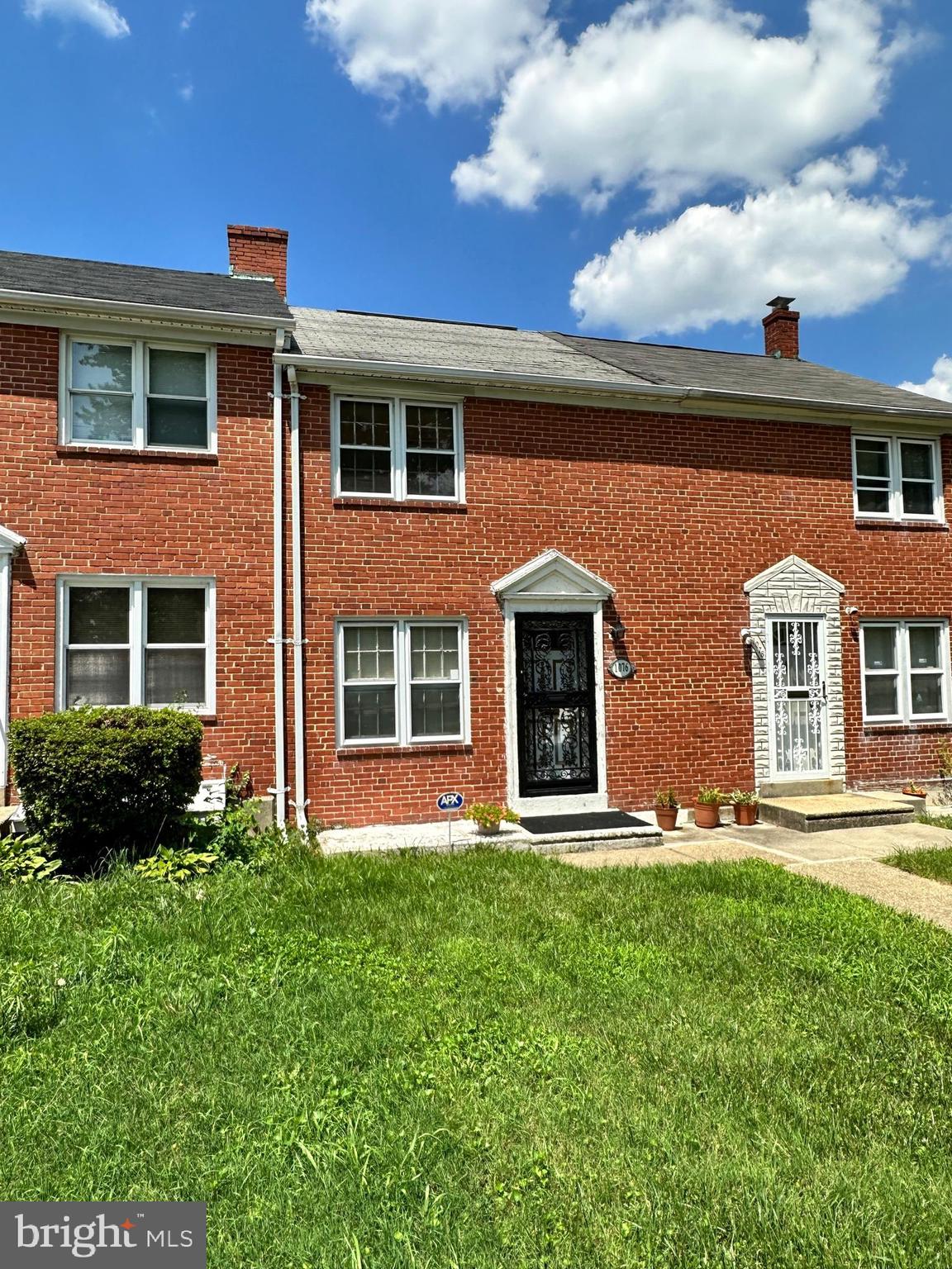 1076 Cameron Road Baltimore, MD 21212 - Photo 1 of 11