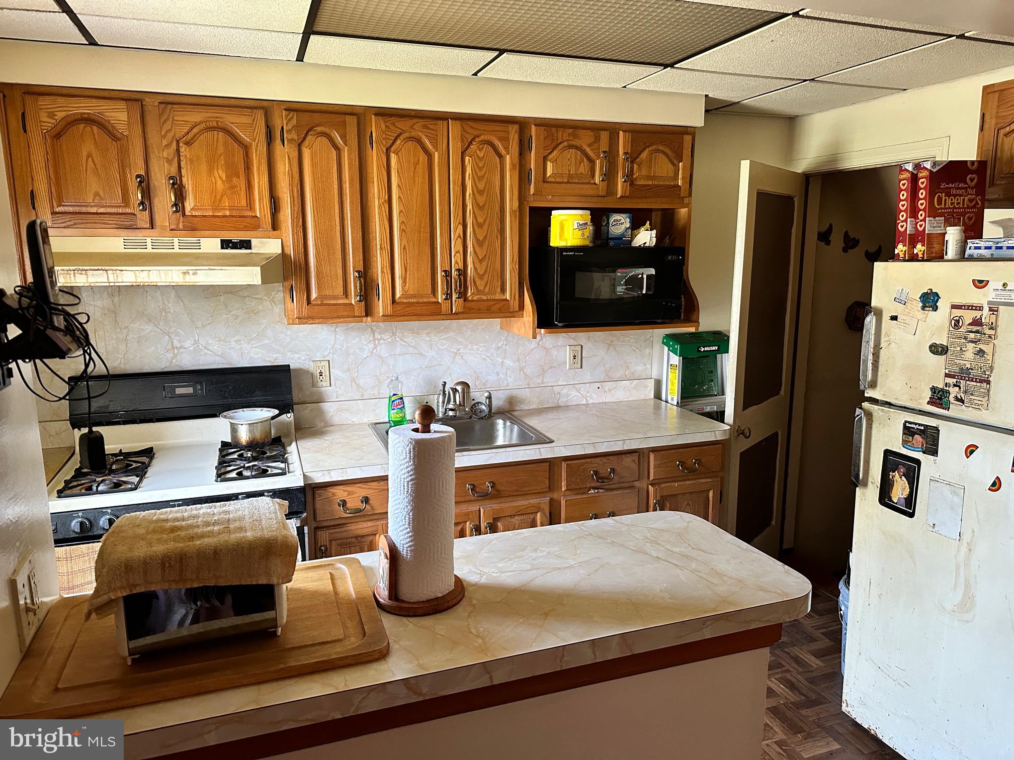 1076 Cameron Road Baltimore, MD 21212 - Photo 6 of 11