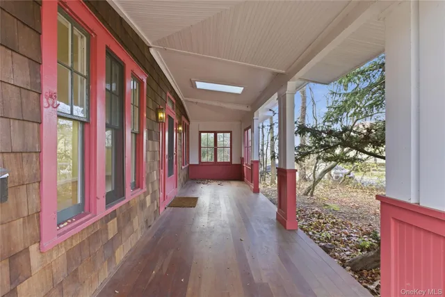 a view of a entryway