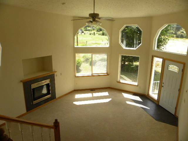 4521 South Mamer Road Spokane, WA 99206 - Photo 4 of 9