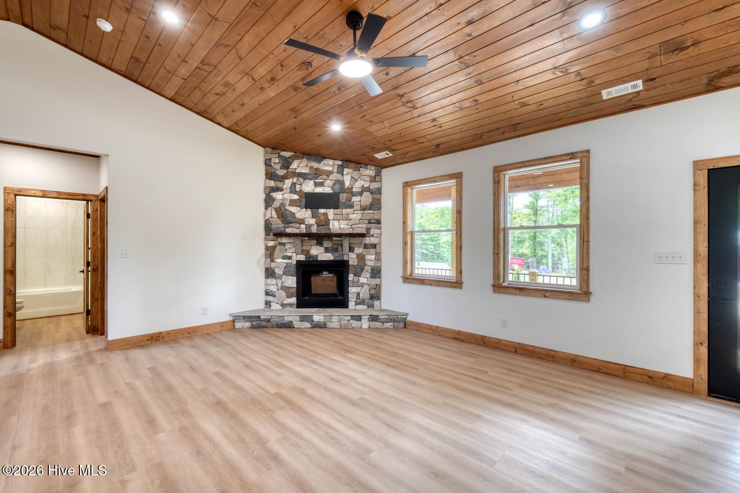 140 Short Oak Run Murphy, NC 28906 - Photo 13 of 81