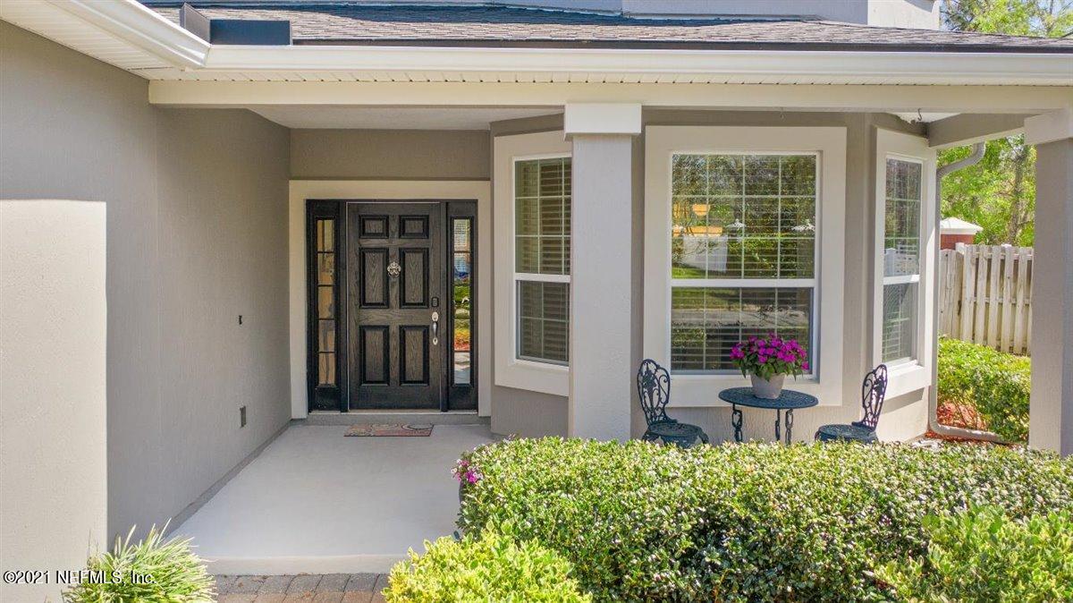 1663 Summerdown Way St. Johns, FL 32259 - Photo 4 of 36 03-Entryway