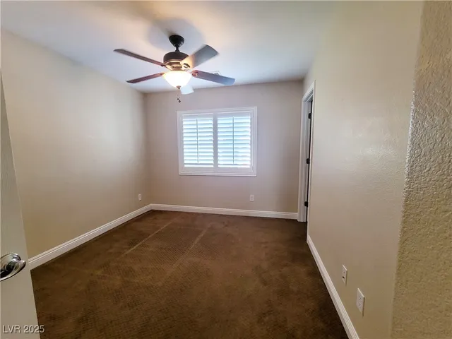 $2,600 | 9957 Cape May Street, Las Vegas, NV 89141