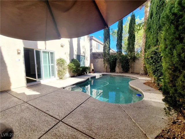 $2,600 | 9957 Cape May Street, Las Vegas, NV 89141