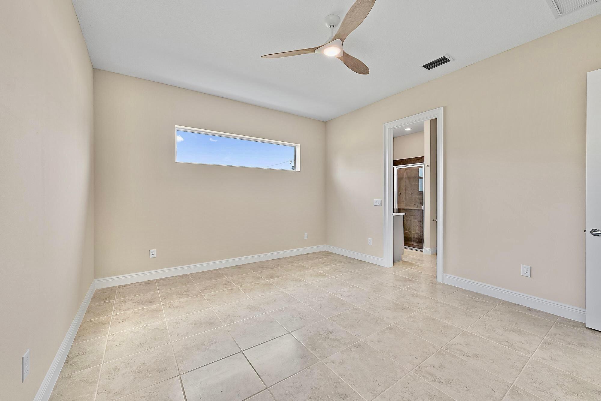 7005 3rd Street Jupiter, FL 33458 - Photo 7 of 23 7005 3rd St-11