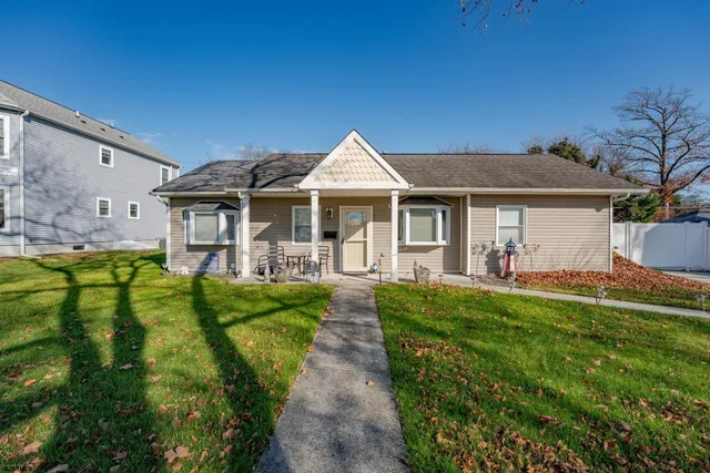 $459,900 | 33 West Meyran Avenue, Somers Point, NJ 08244