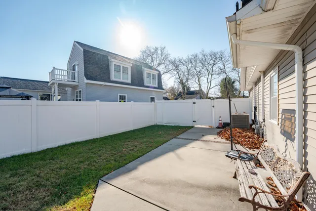 $459,900 | 33 West Meyran Avenue, Somers Point, NJ 08244