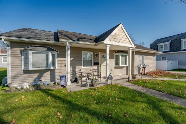 $459,900 | 33 West Meyran Avenue, Somers Point, NJ 08244
