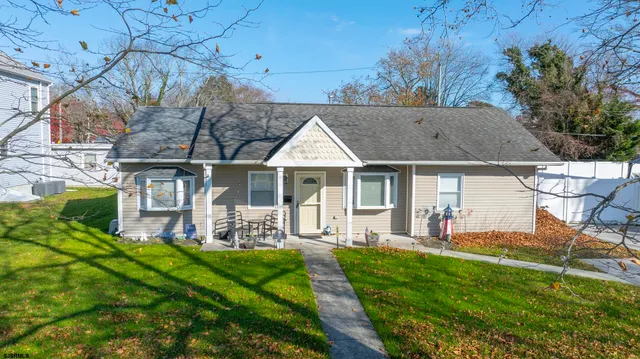 $459,900 | 33 West Meyran Avenue, Somers Point, NJ 08244