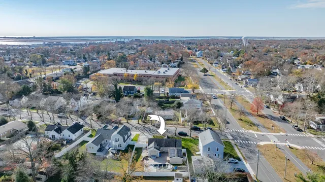 $459,900 | 33 West Meyran Avenue, Somers Point, NJ 08244