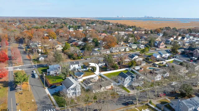 $459,900 | 33 West Meyran Avenue, Somers Point, NJ 08244
