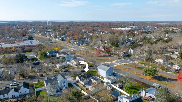 $459,900 | 33 West Meyran Avenue, Somers Point, NJ 08244