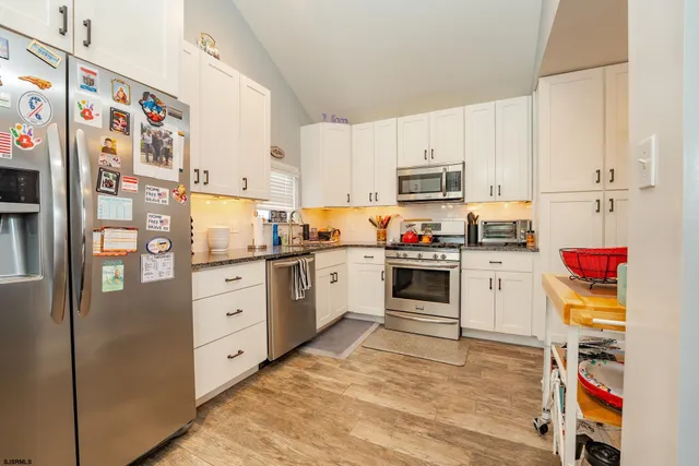 $459,900 | 33 West Meyran Avenue, Somers Point, NJ 08244