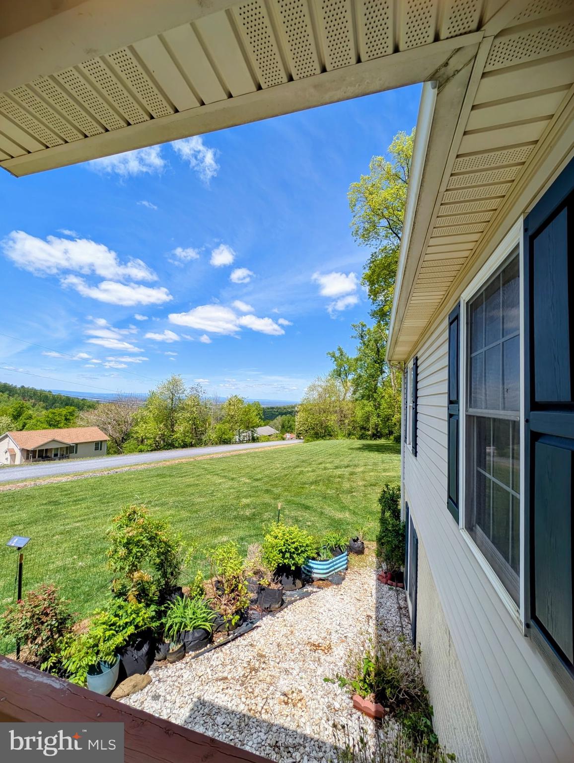 126 Cliffside Road Linden, VA 22642 - Photo 3 of 49 Incredible Scenic Vista Mountain/Valley Views