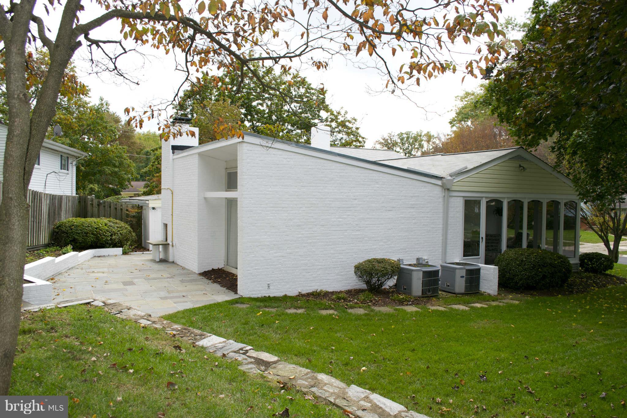 13209 Holdridge Road Silver Spring, MD 20906 - Photo 17 of 18 Exterior (Rear)
