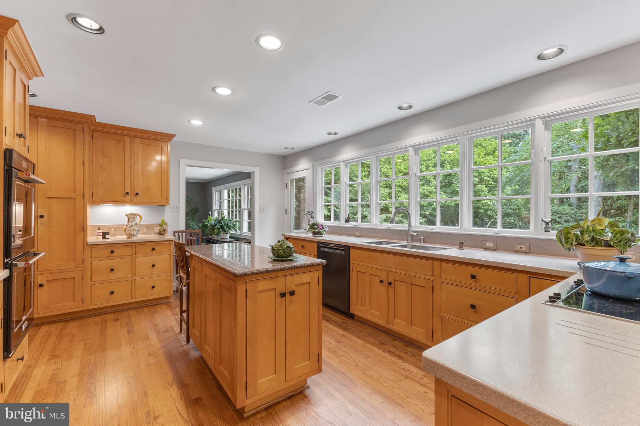 11103 Burywood Lane Reston, VA 20194 - Photo 12 of 68