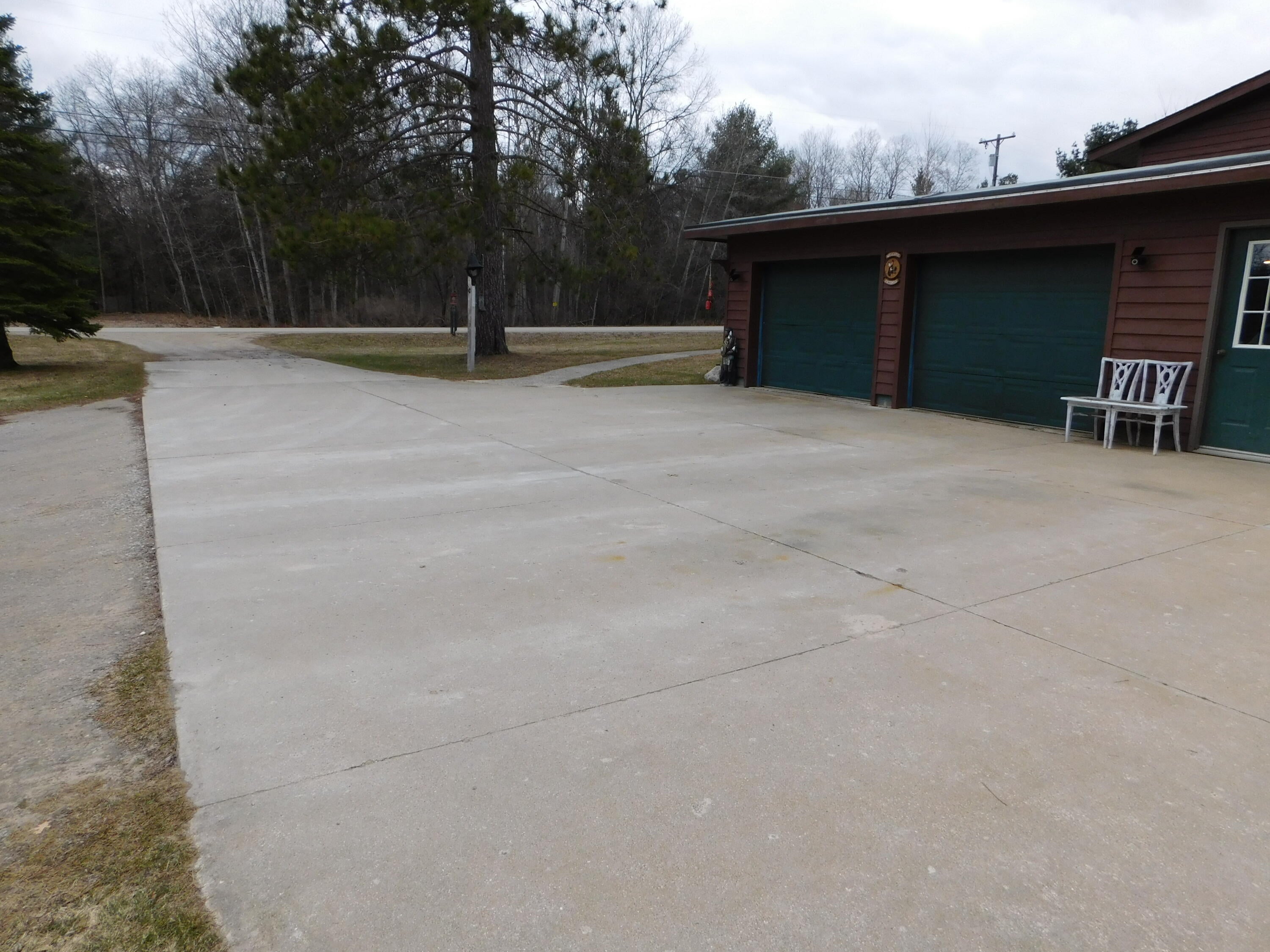 249 South Roberts Road Grayling, MI 49738 - Photo 9 of 62 Gallery Image 9
