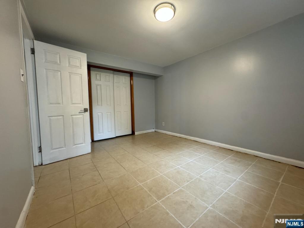 175 Delafield Avenue, Unit B Lyndhurst, NJ 07071 - Photo 5 of 7