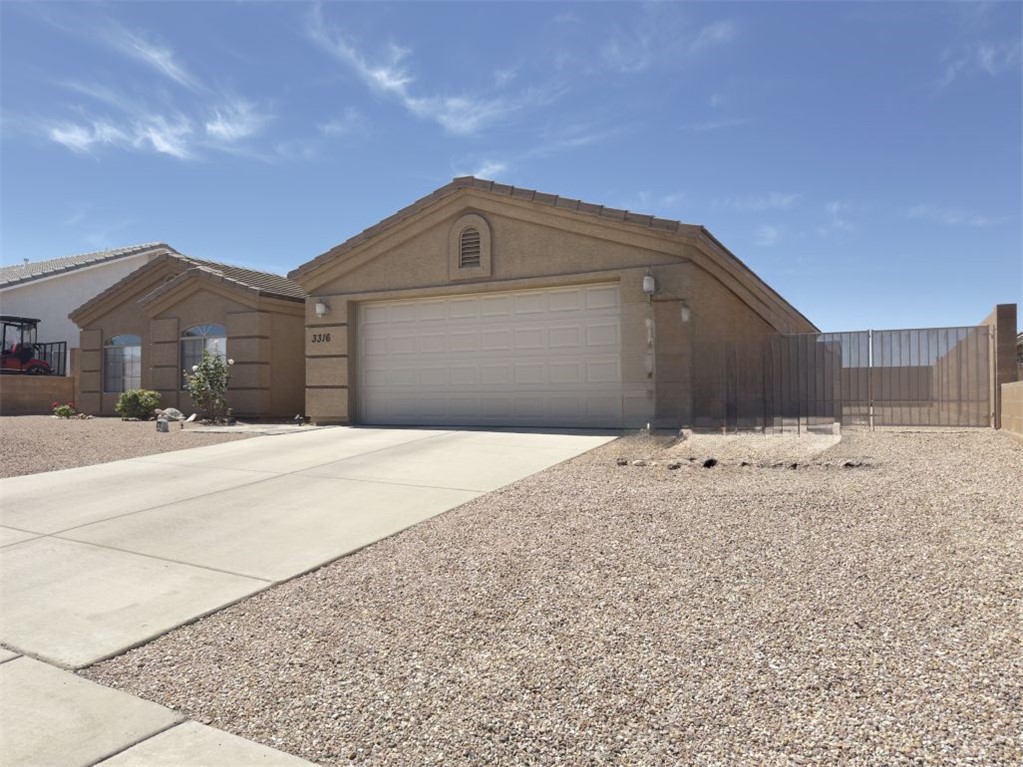 3316 Producers Mine Road Kingman, AZ 86401 - Photo 2 of 35 RV GAte